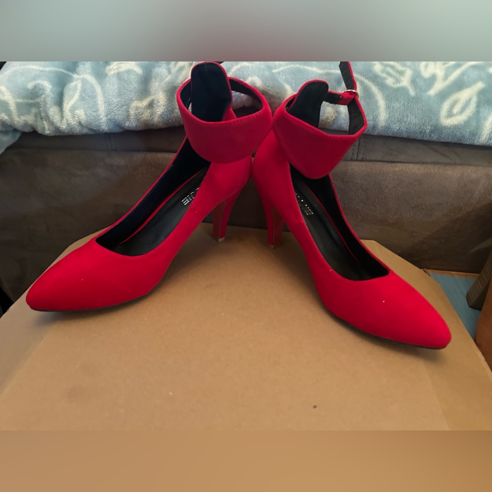 Red straped heels